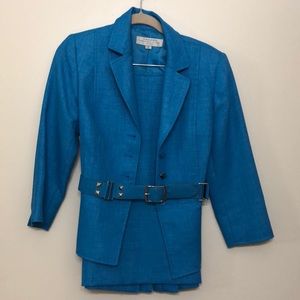 Tahari 2 piece belted skirt suit
